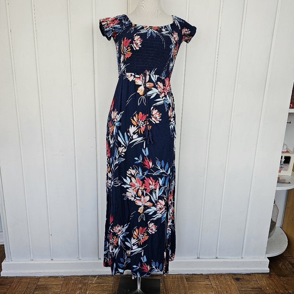 Band of Gypsies Smocked Bodice Blue Pink Floral Boho Tassel Slit Maxi Dress Med. - Picture 5 of 16